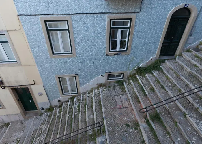 Flh Graca Charming Duplex With Small Pool Apartamento