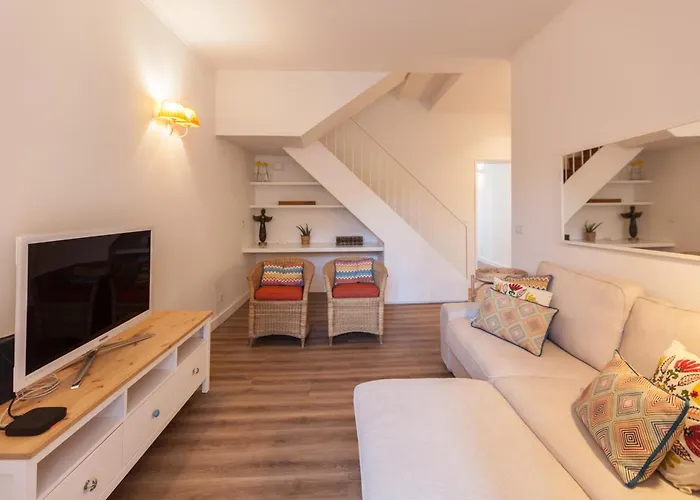 Flh Graca Charming Duplex With Small Pool Apartamento Lisboa