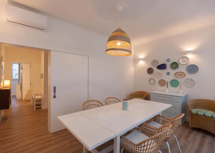 Flh Graca Charming Duplex With Small Pool *