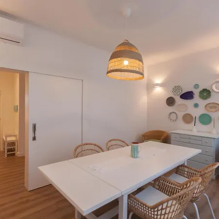 Flh Graca Charming Duplex With Small Pool *