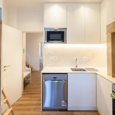 Flh Graca Charming Duplex With Small Pool * Lisbon