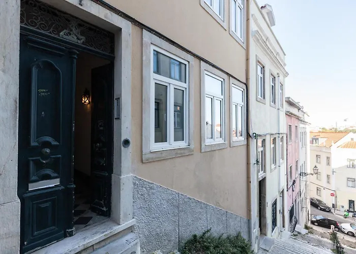 Flh Graça Charming Duplex With Small Pool *