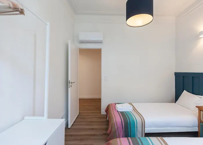 Flh Graça Charming Duplex With Small Pool